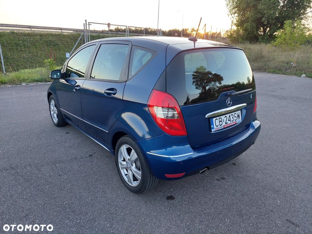 Mercedes-Benz Klasa A 180 BlueEFFICIENCY Avantgarde - 3