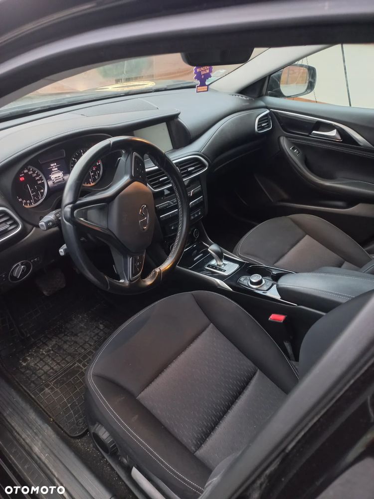 Infiniti Q30 1.5d DCT Premium - 2