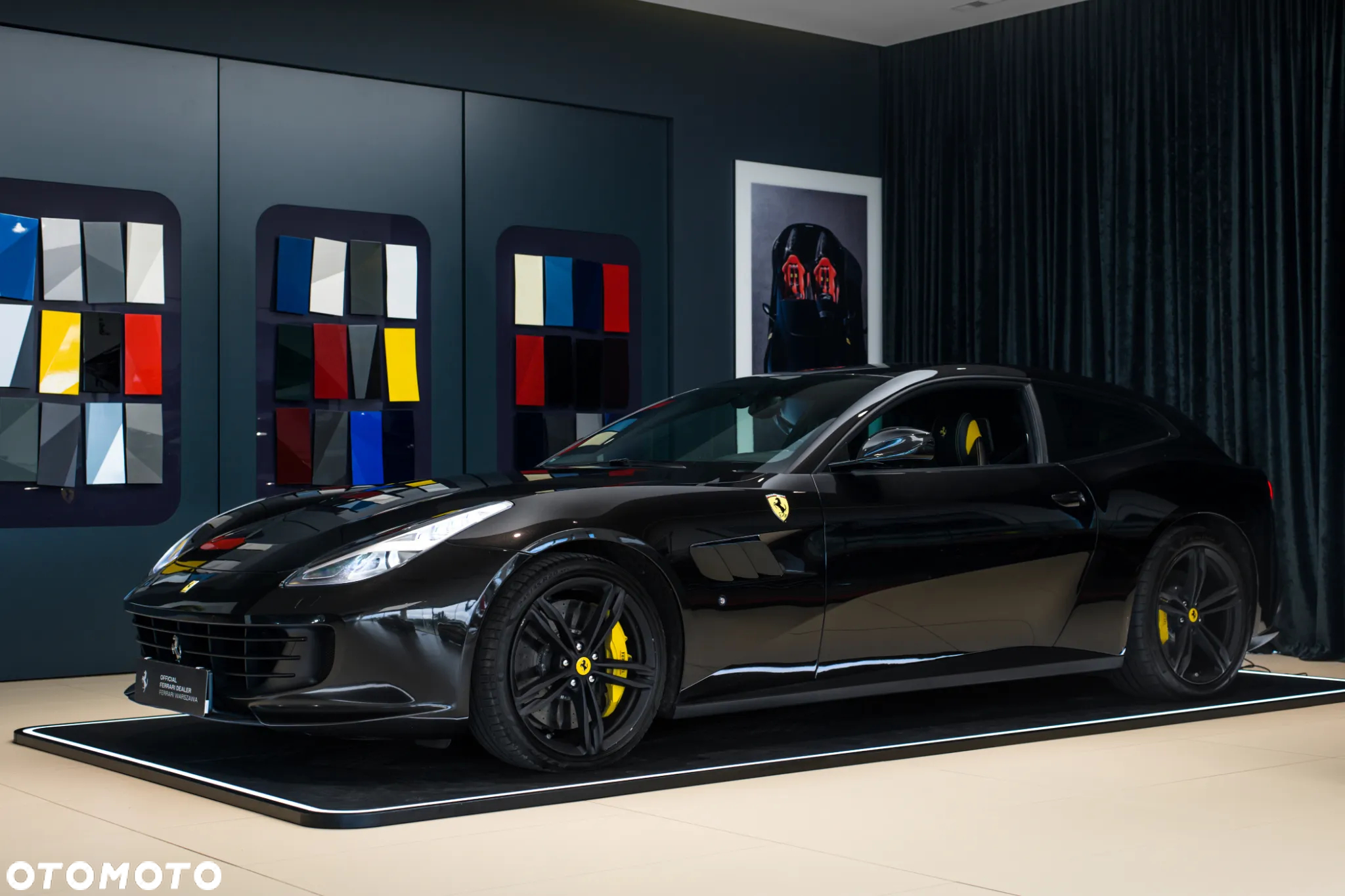 Ferrari GTC4Lusso - 2