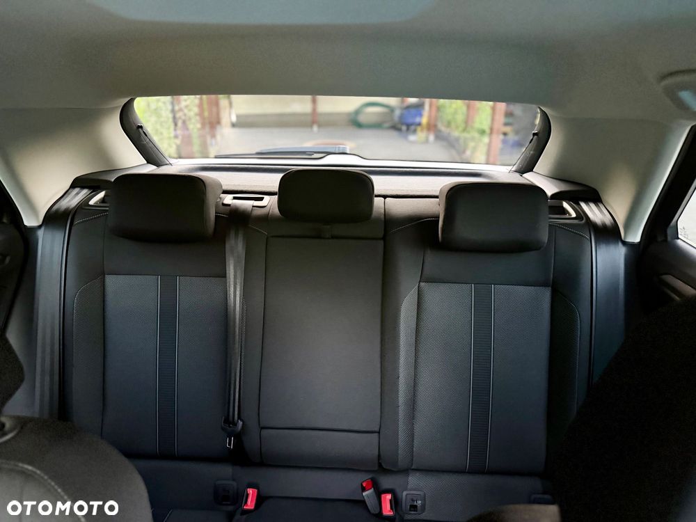 Volkswagen T-Roc 1.5 TSI Life DSG - 15