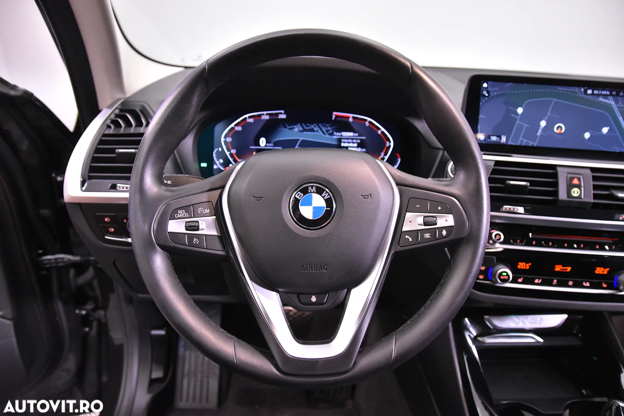 BMW X3 - 16