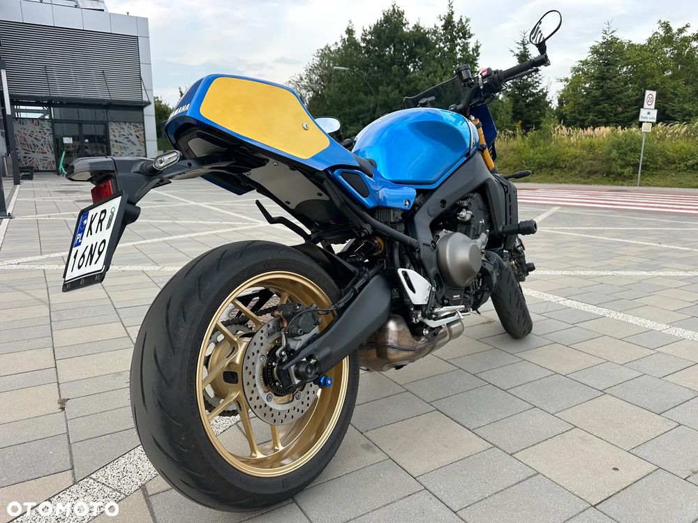 Yamaha XSR - 6