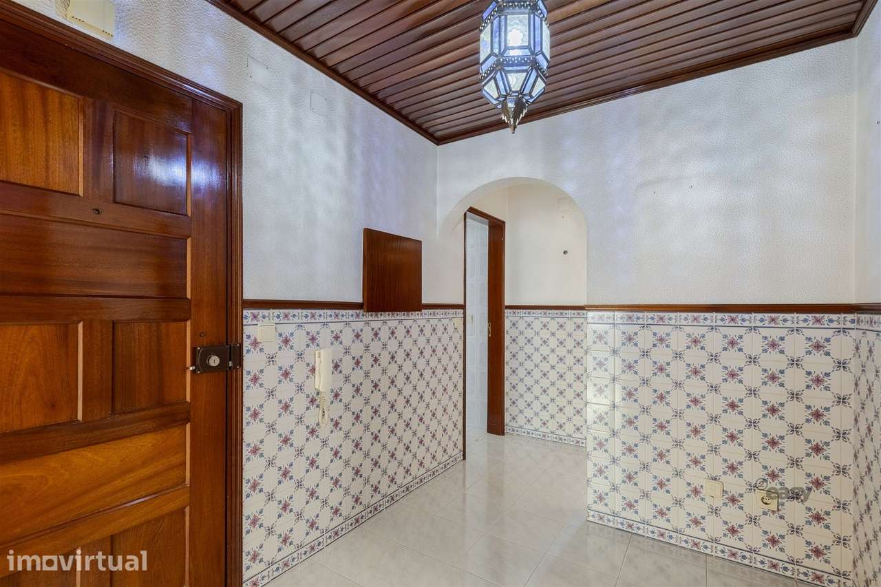 Apartamento T3 em 1º andar - Grande imagem: 3/26