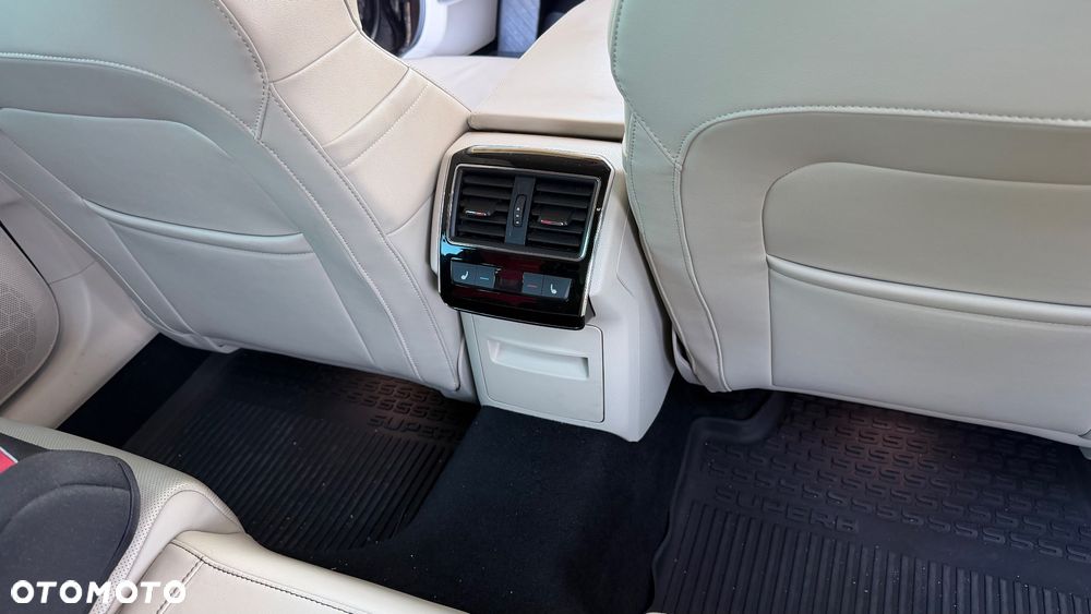 Skoda Superb - 12