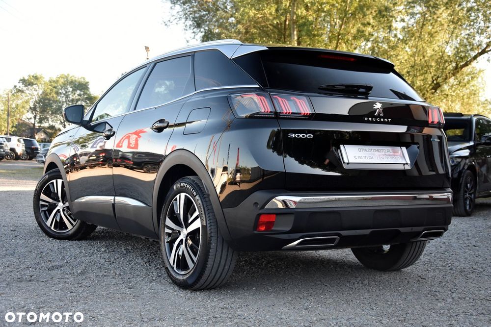 Peugeot 3008 1.6 PureTech HYbrid GT Line S&S EAT8 - 4