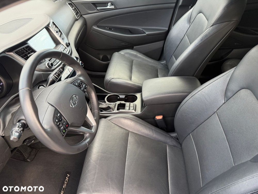 Hyundai Tucson - 17