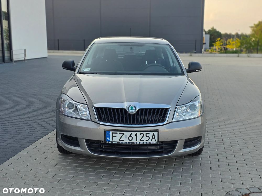 Skoda Octavia 1.4 TSI Ambiente - 14
