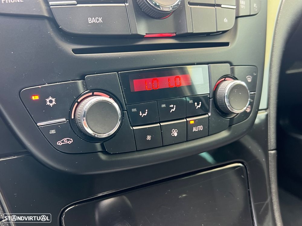 Opel Insignia 2.0 CDTI Cosmo S/S - 27