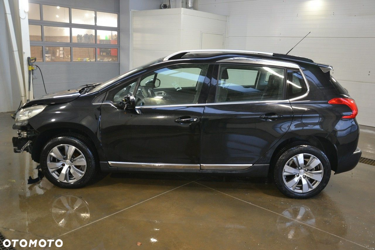 Peugeot 2008 - 4