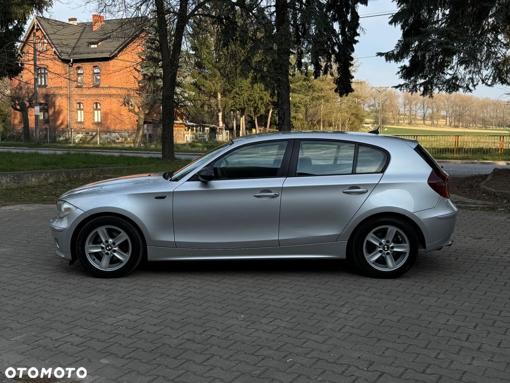BMW Seria 1 118i - 2
