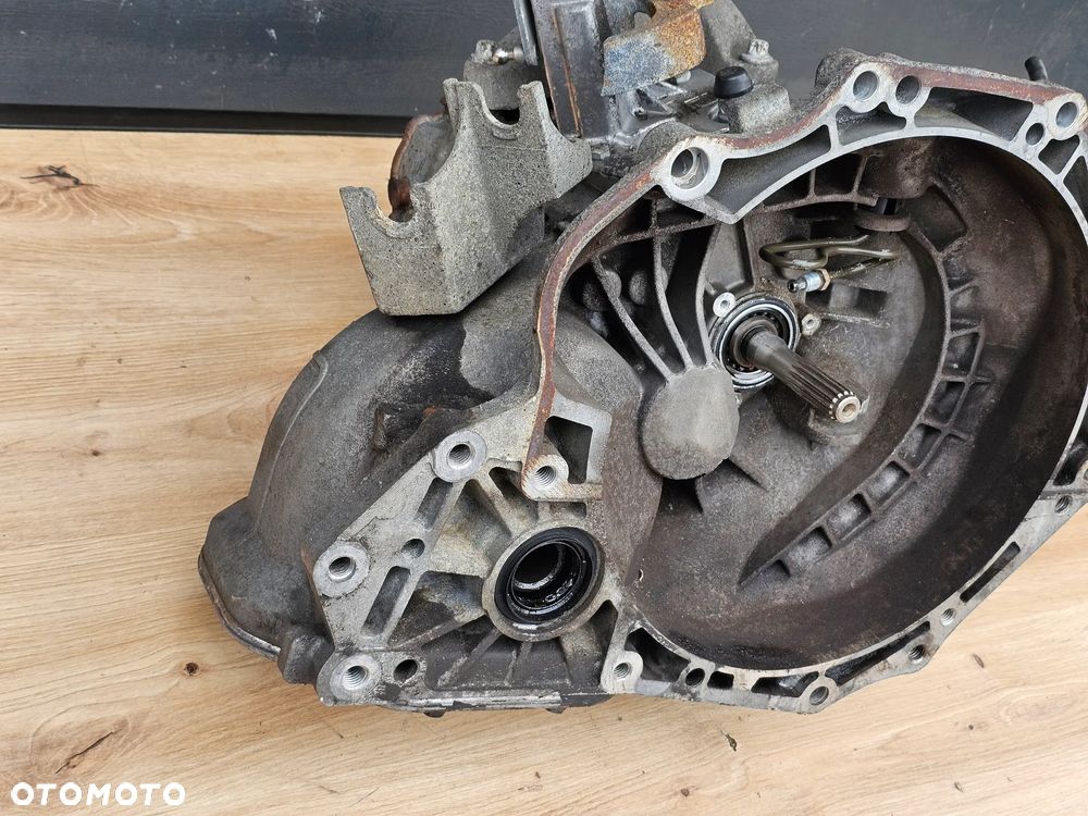 SKRZYNIA BIEGÓW OPEL ZAFIRA B VECTRA C 1.8 Z18XER F17 C394 55355489 649354685 - 6