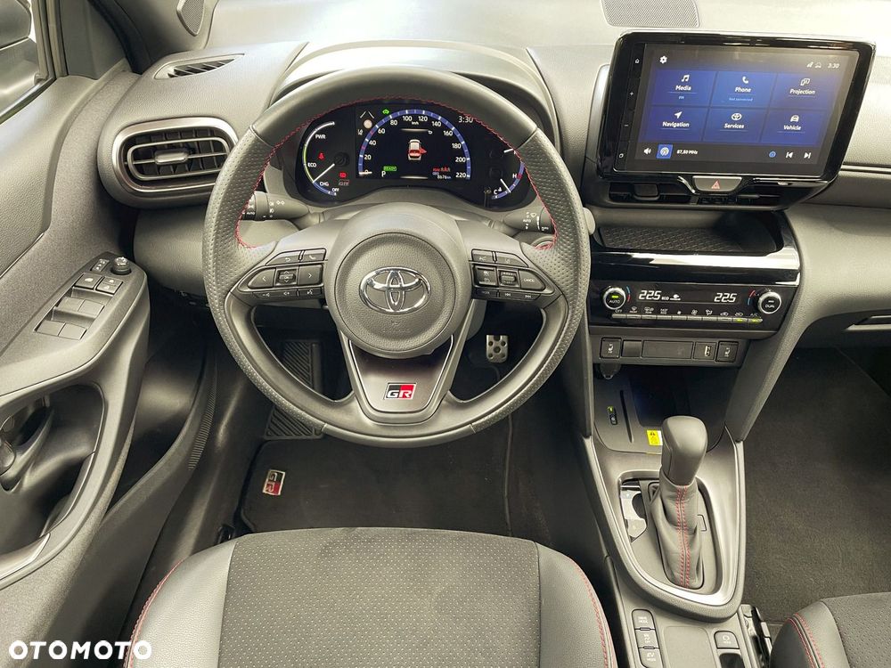 Toyota Yaris Cross Hybrid 1.5 GR Sport - 15