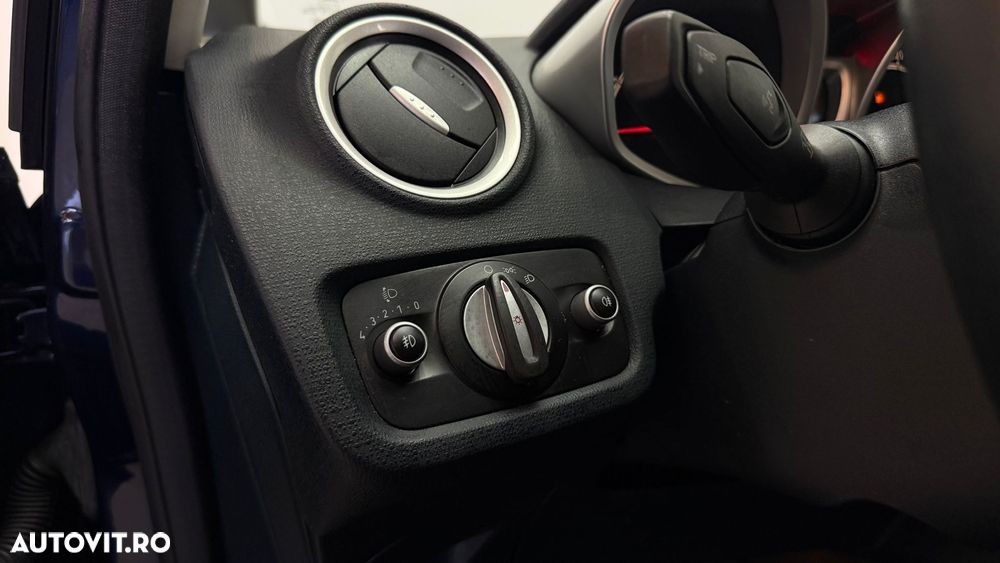 Ford Fiesta 1.25 Titanium - 23