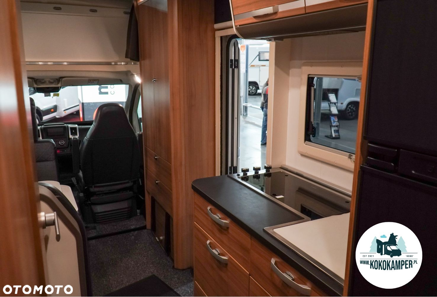 Adria CORAL XL AXESS 600 DP - 10