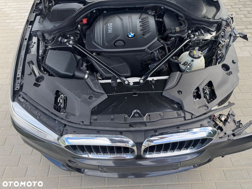 BMW Seria 5 520d M Sport Edition - 5
