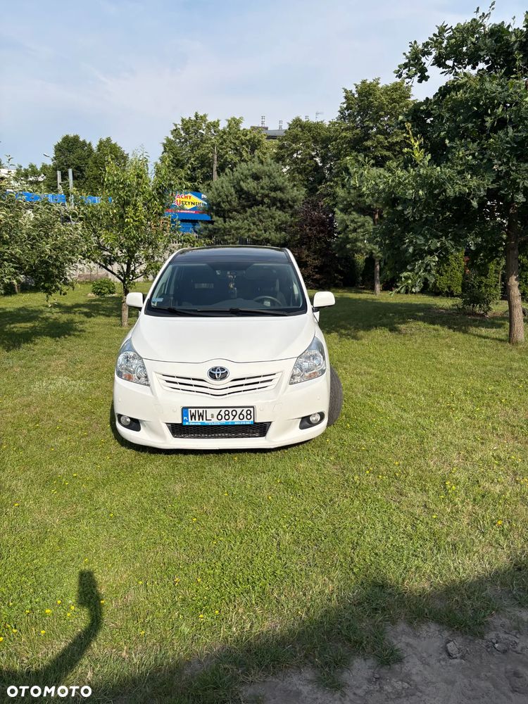 Toyota Verso 2.2 D-CAT Premium - 6