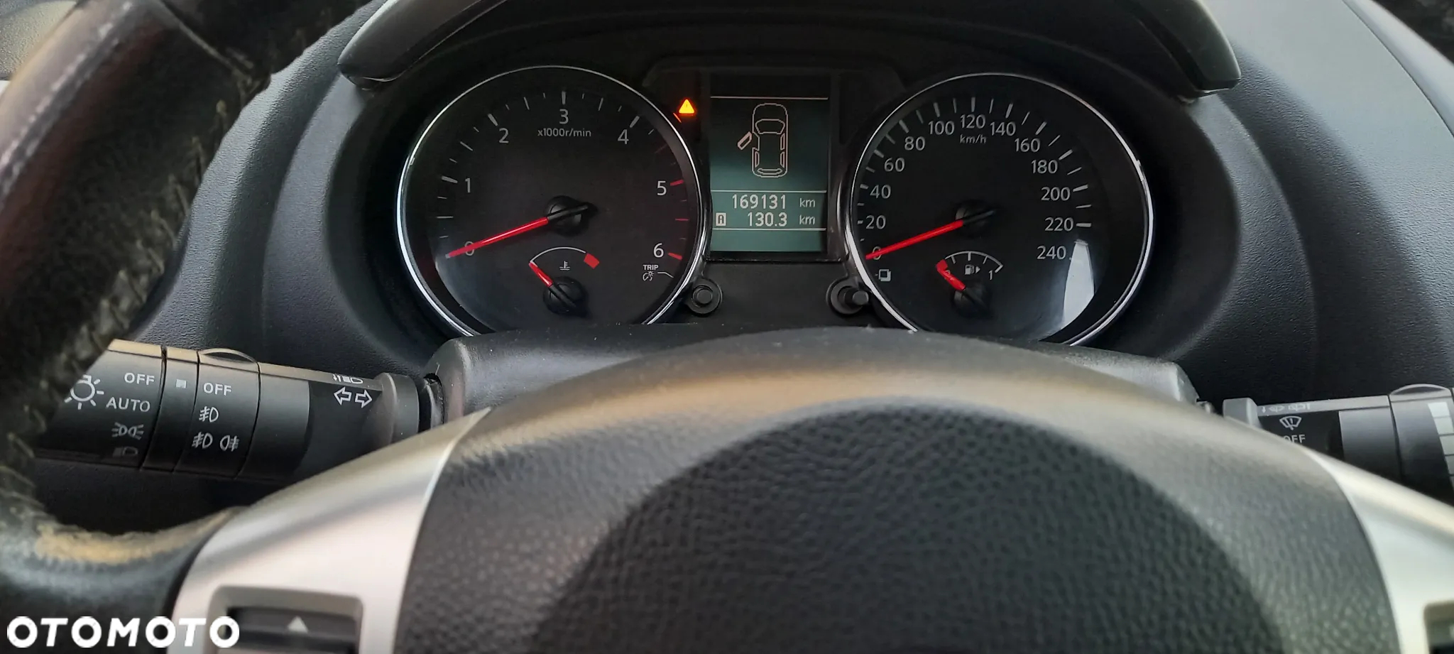 Nissan Qashqai 1.5 dCi TEKNA+ - 32