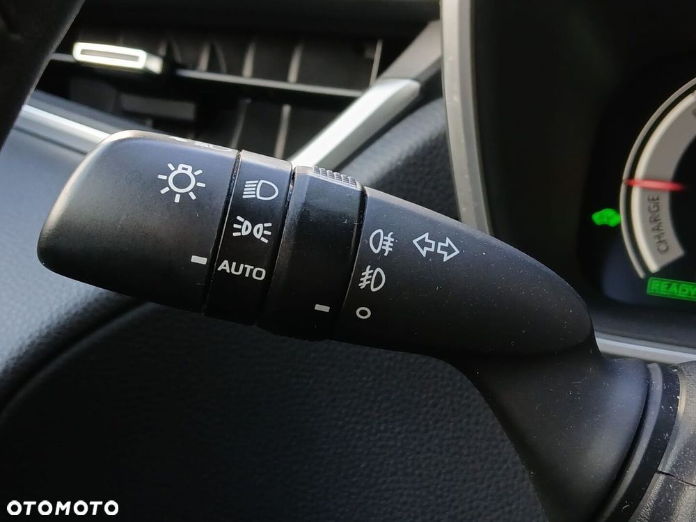 Toyota Corolla Cross 2.0 Hybrid Comfort - 27