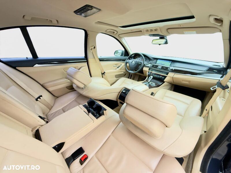BMW Seria 5 520d Aut. Special Edition - 2