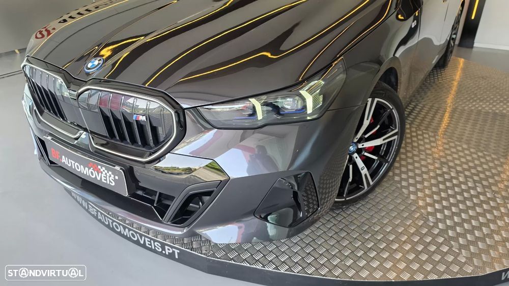 BMW i5 eDrive40 Pack Desportivo M Pro - 28