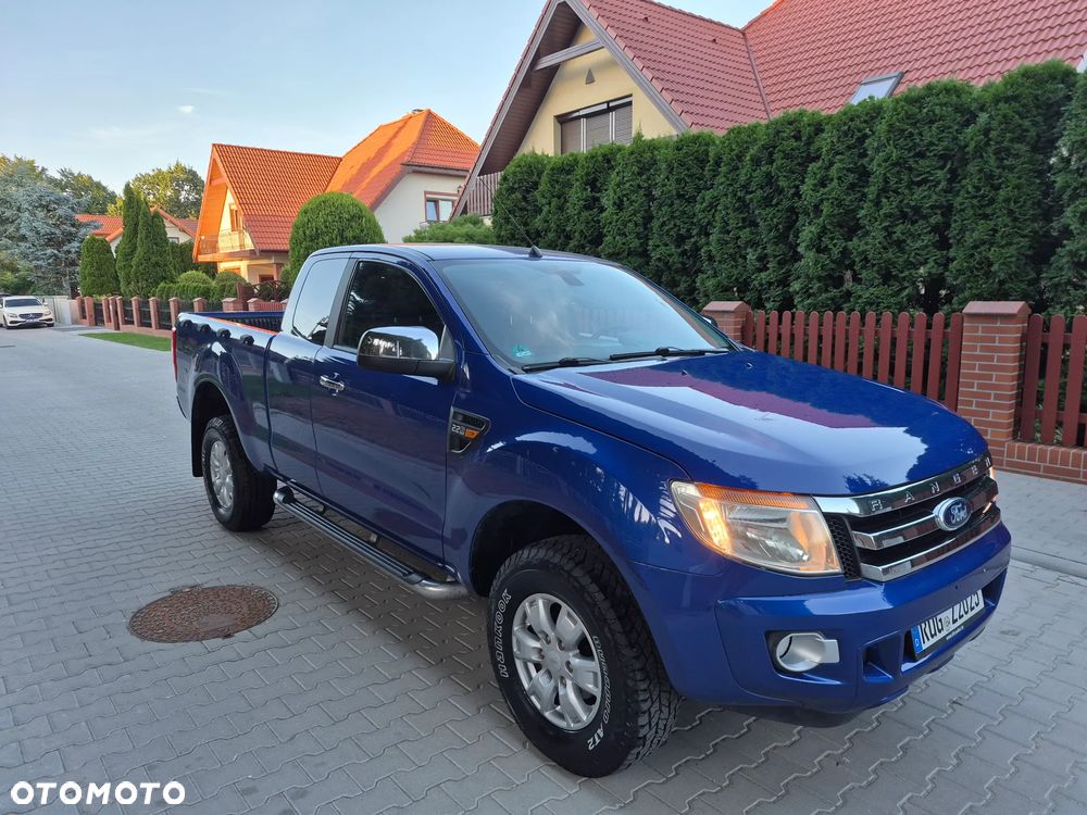 Ford Ranger XLT - 2