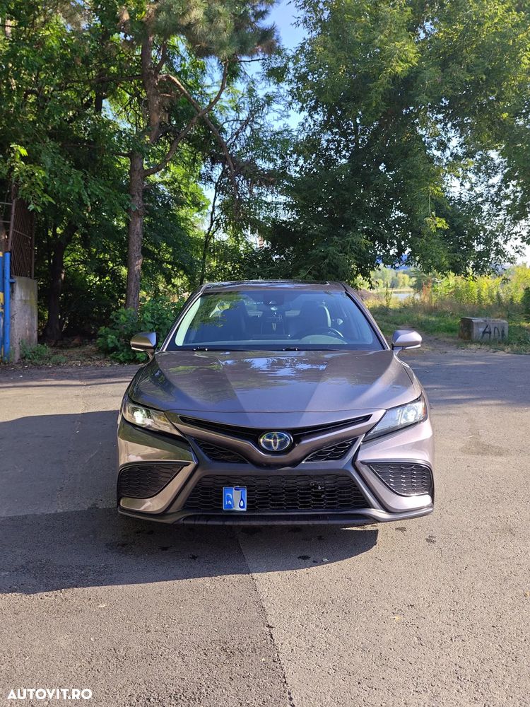 Toyota Camry 2.5 Exclusive - 2