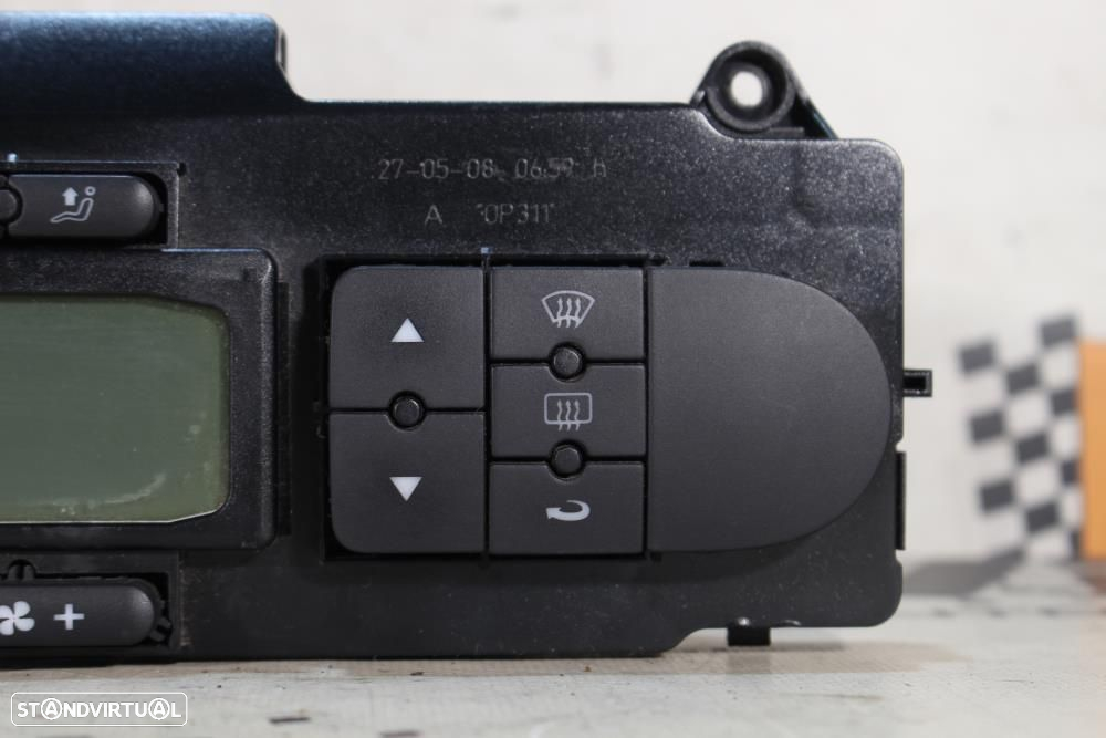 Climatronic / Comando Sofagem / Chaufagem Seat Leon (1P1)  5Hb00887624 - 5