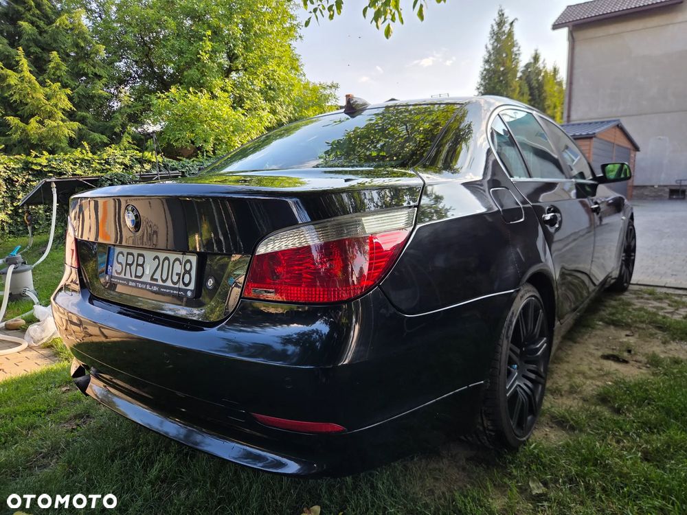 BMW Seria 5 520d - 3