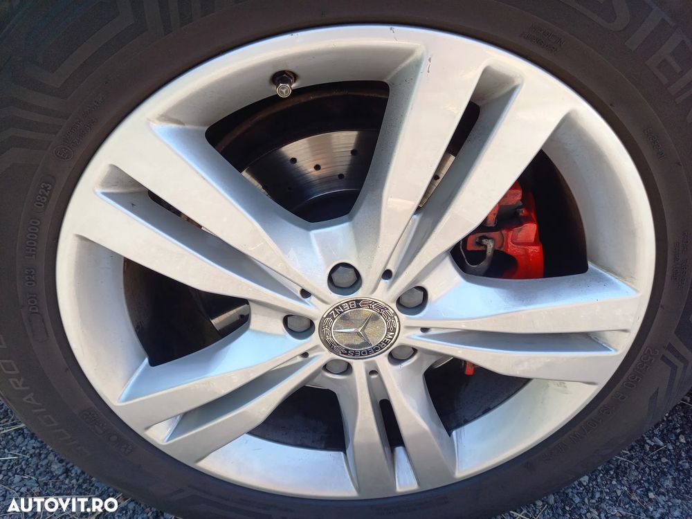 Mercedes-Benz ML 250 BlueTEC 4MATIC Aut - 26