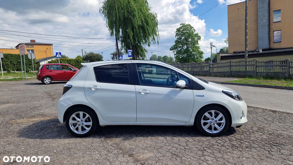 Toyota Yaris 1.5 VVT-i Selection - 3