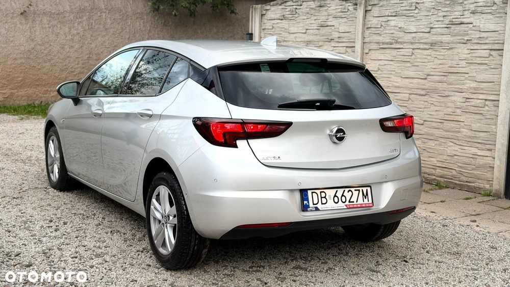 Opel Astra - 10