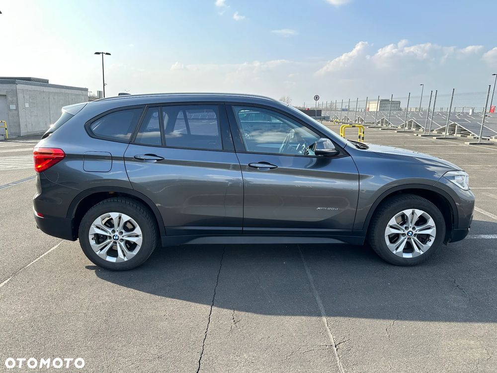 BMW X1 xDrive20d Sport Line - 5