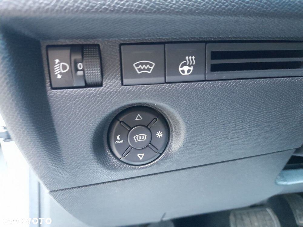 Citroën C4 1.2 PureTech Shine S&S EAT8 - 12