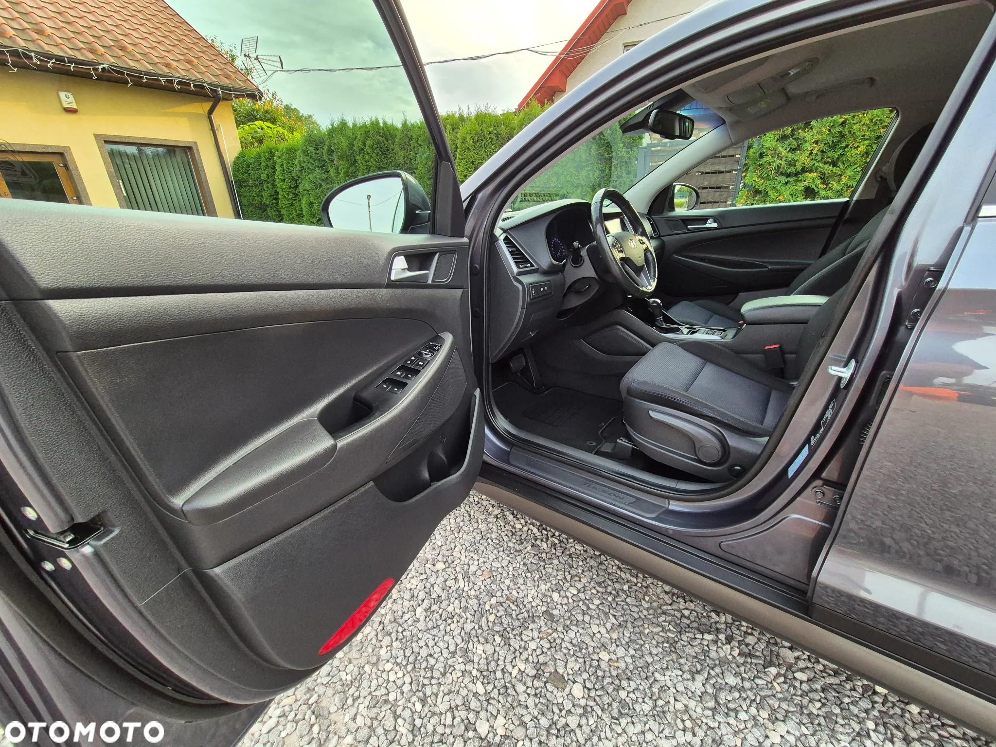Hyundai Tucson 1.6 GDi 4WD DCT Premium - 3