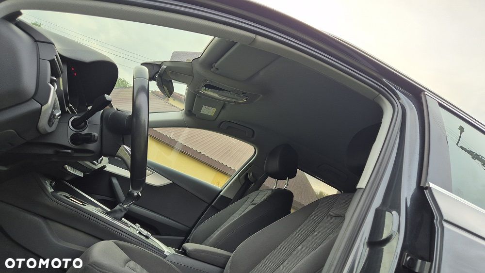 Audi A4 Avant - 16