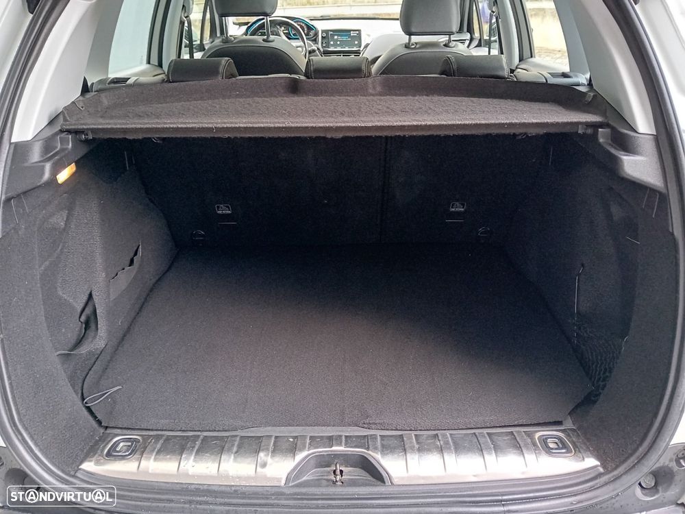 Peugeot 2008 1.2 PureTech Allure - 14