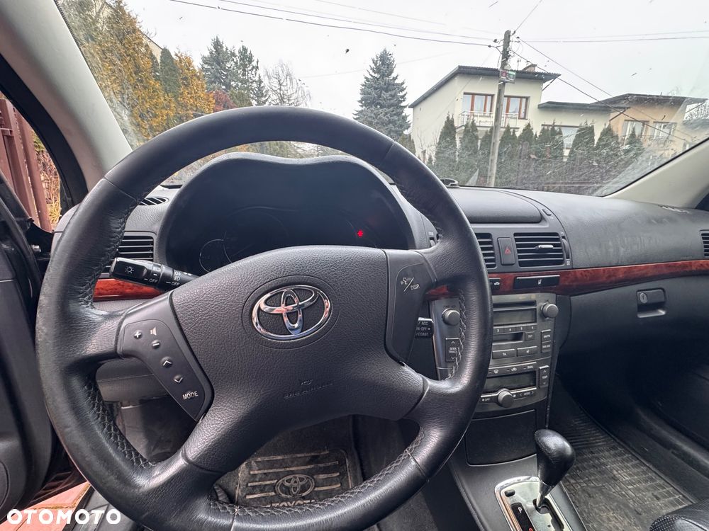 Toyota Avensis 2.4 VVT-i Prestige - 7