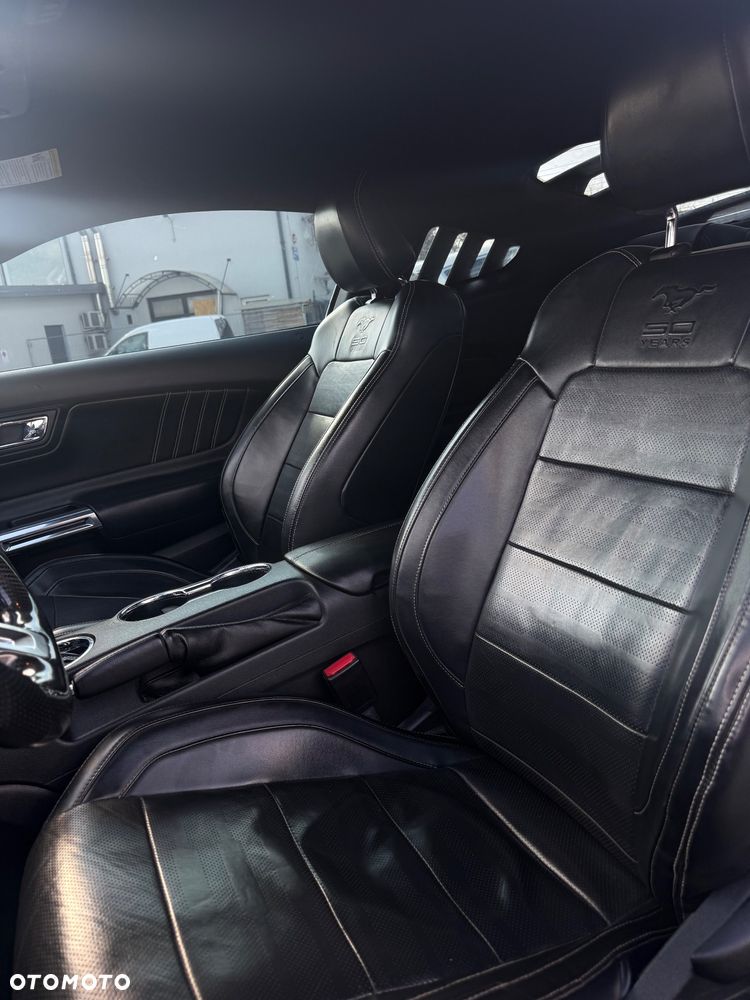 Ford Mustang 5.0 V8 GT - 21