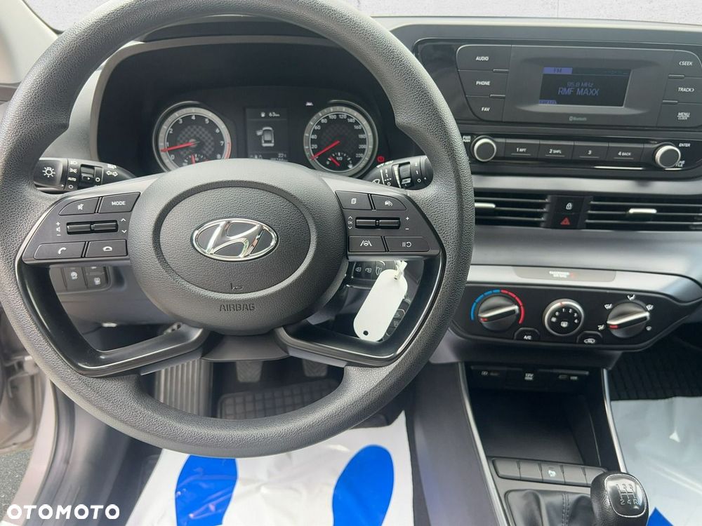 Hyundai i20 - 18