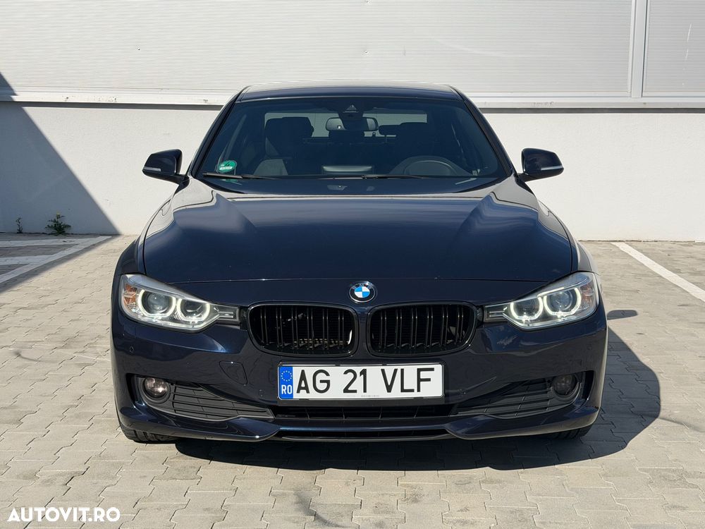 BMW Seria 3 320d DPF Aut. - 9