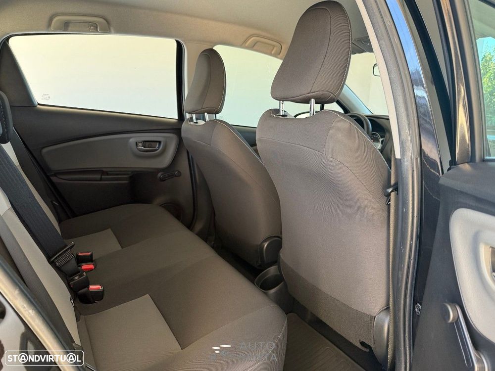 Toyota Yaris 1.0 VVT-i ACtive+AC - 14