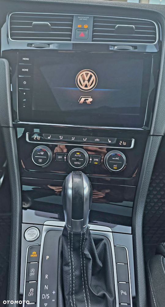 Volkswagen Golf 2.0 TSI 4Mot R DSG - 32