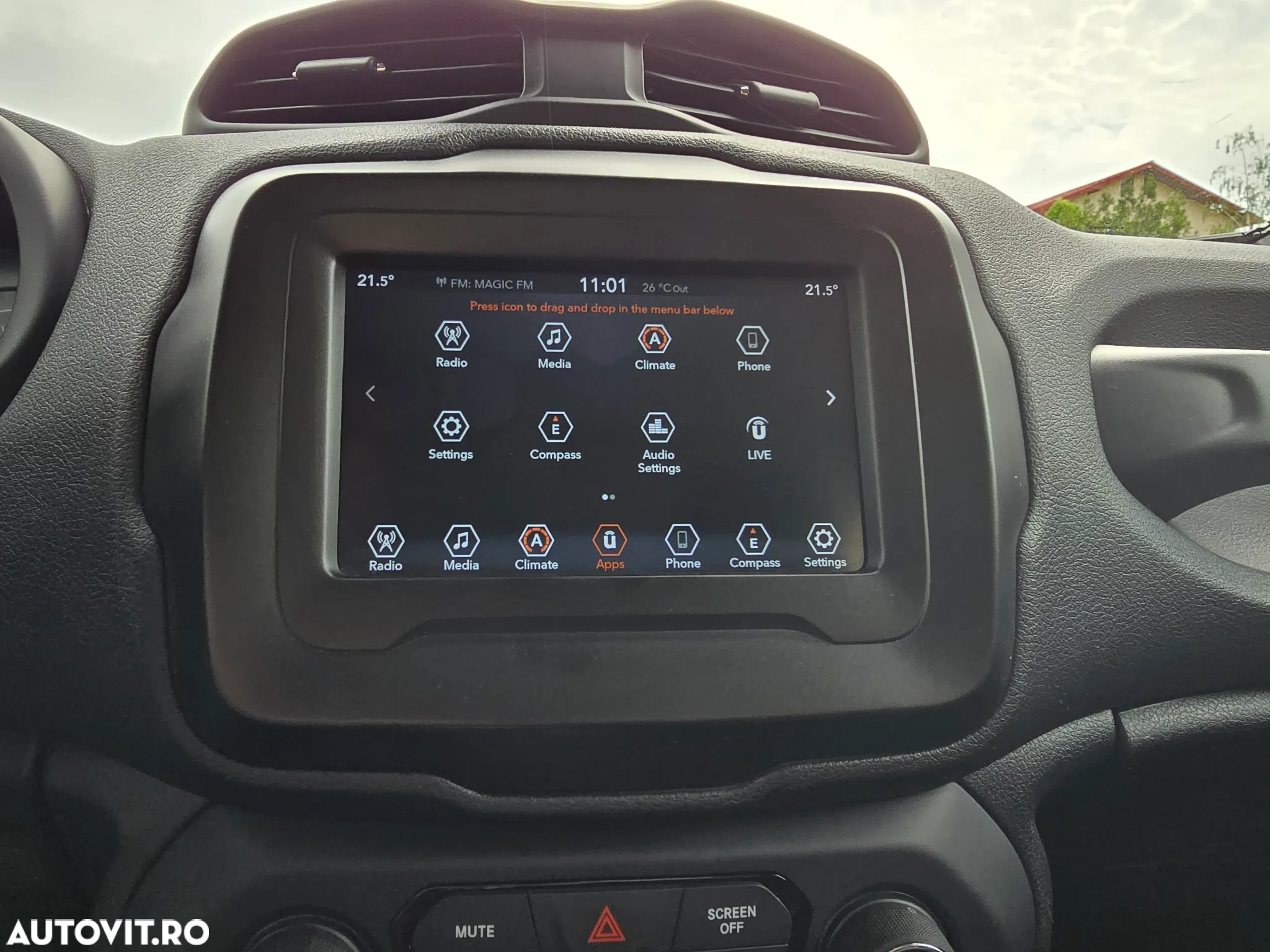 Jeep Renegade 1.0 Turbo 4x2 M6 Longitude - 24