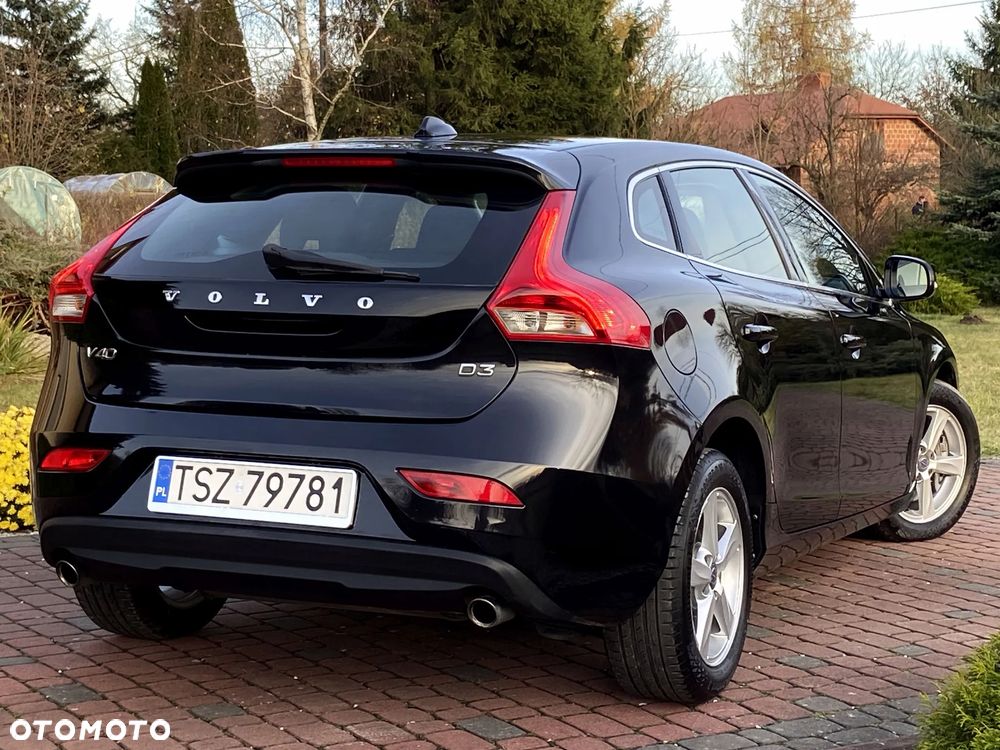 Volvo V40 D3 Momentum - 15