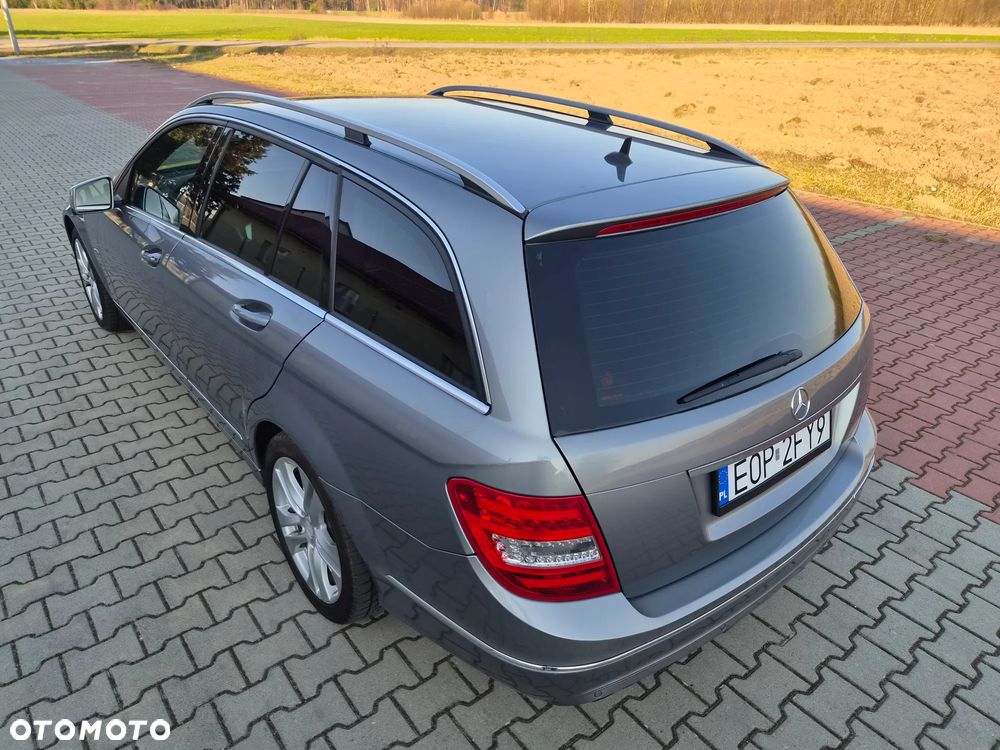 Mercedes-Benz Klasa C 180 BlueEFFICIENCY Avantgarde - 13