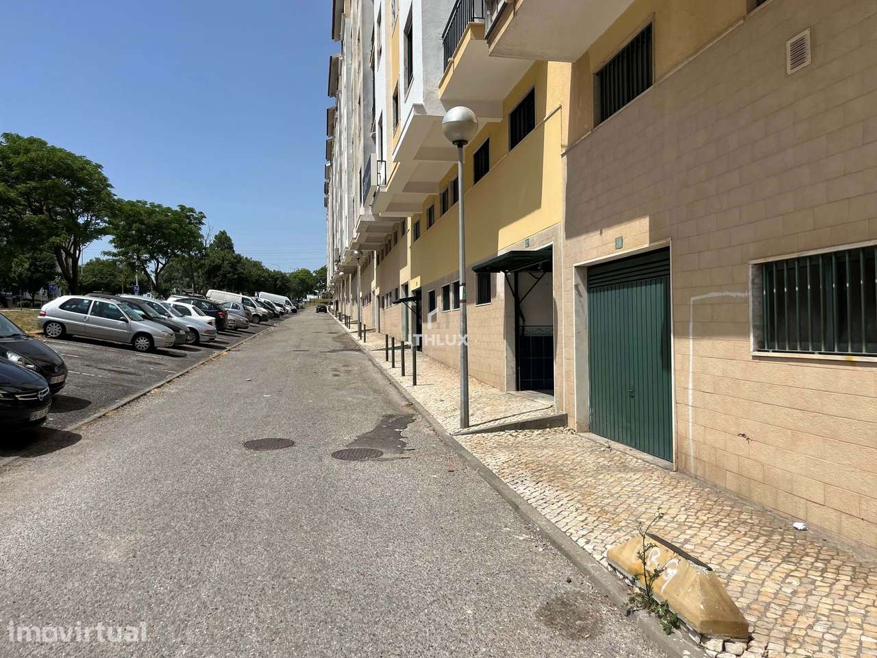 ATENÇÃO INVESTIDORES - Conjunto de 8 garagens independentes - Grande imagem: 3/18