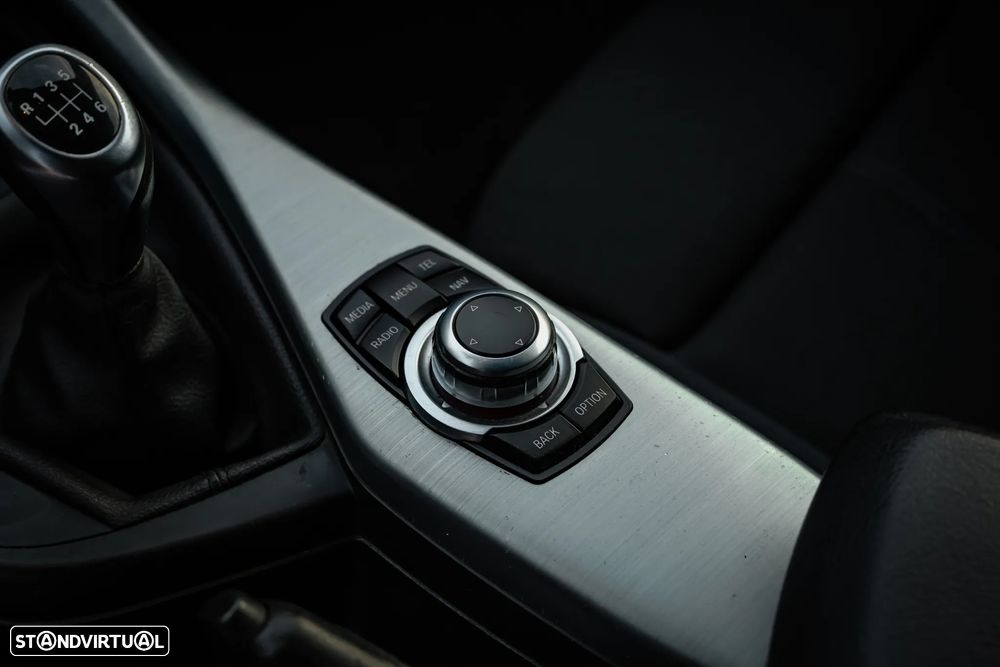 BMW 220 d Sport Line - 23