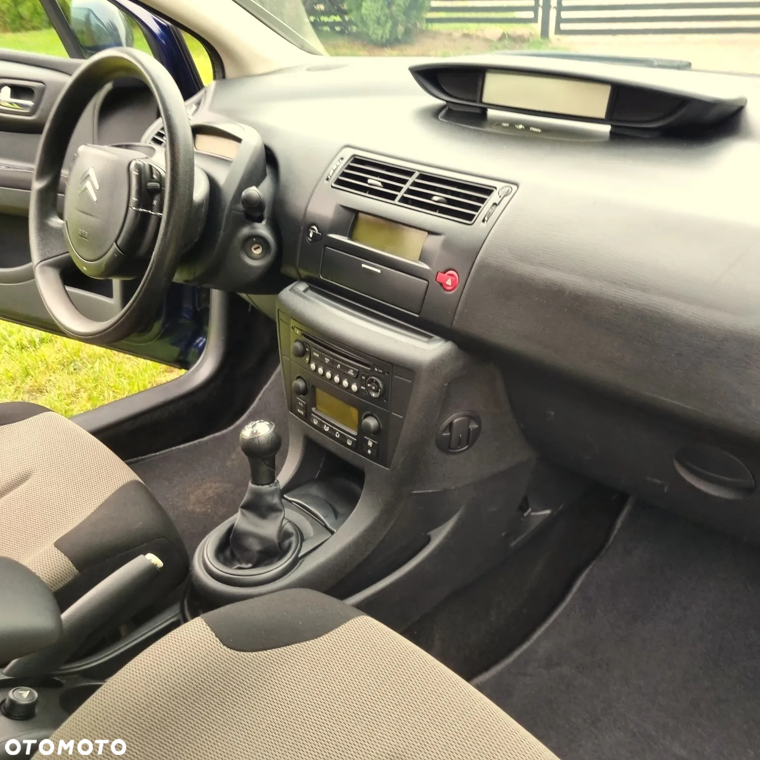 Citroën C4 1.6 HDi Impress - 23