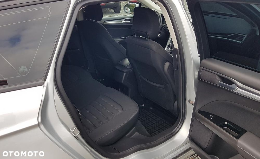 Ford Mondeo 1.6 TDCi ECOnetic Ambiente - 21