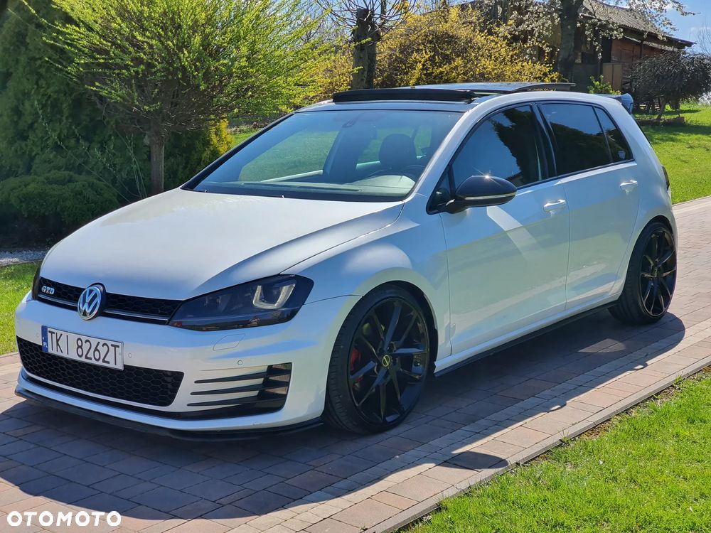 Volkswagen Golf GTD (BlueMotion Technology) DSG - 4